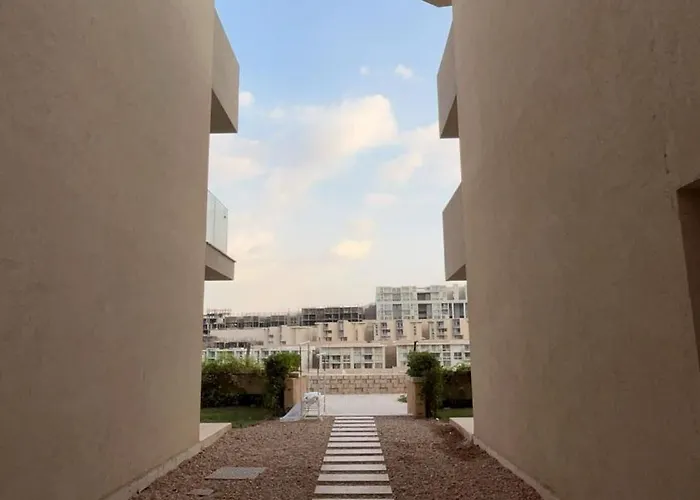 Il Monte Galala , * عين السخنة